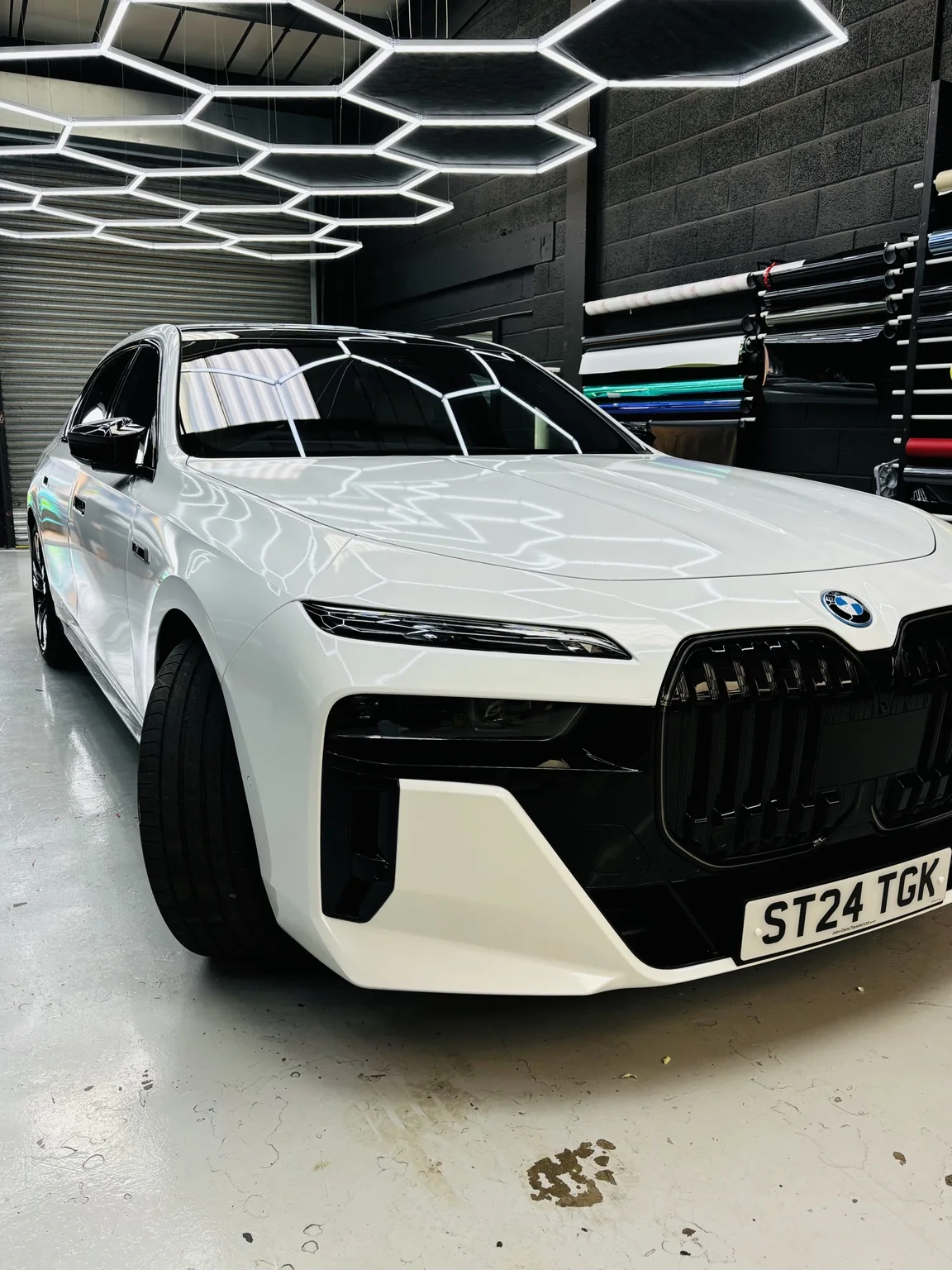 Vehicle window tinting work